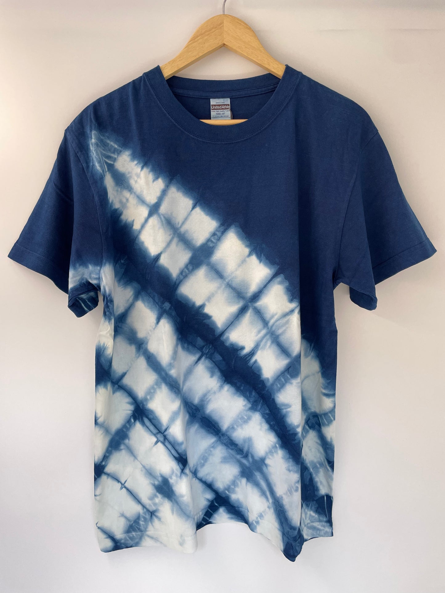 藍染めＴシャツ　Mサイズ